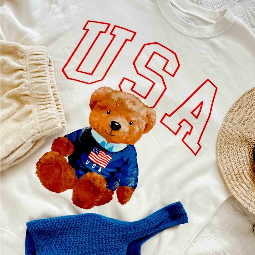 Target USA Bear Graphic Sweatshirt by Grayson Threads (M) | NWT